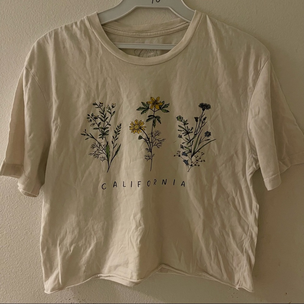 Cold Crush Women’s Pre-Owned Short-Sleeve ‘California’ Crop Top (Size S)